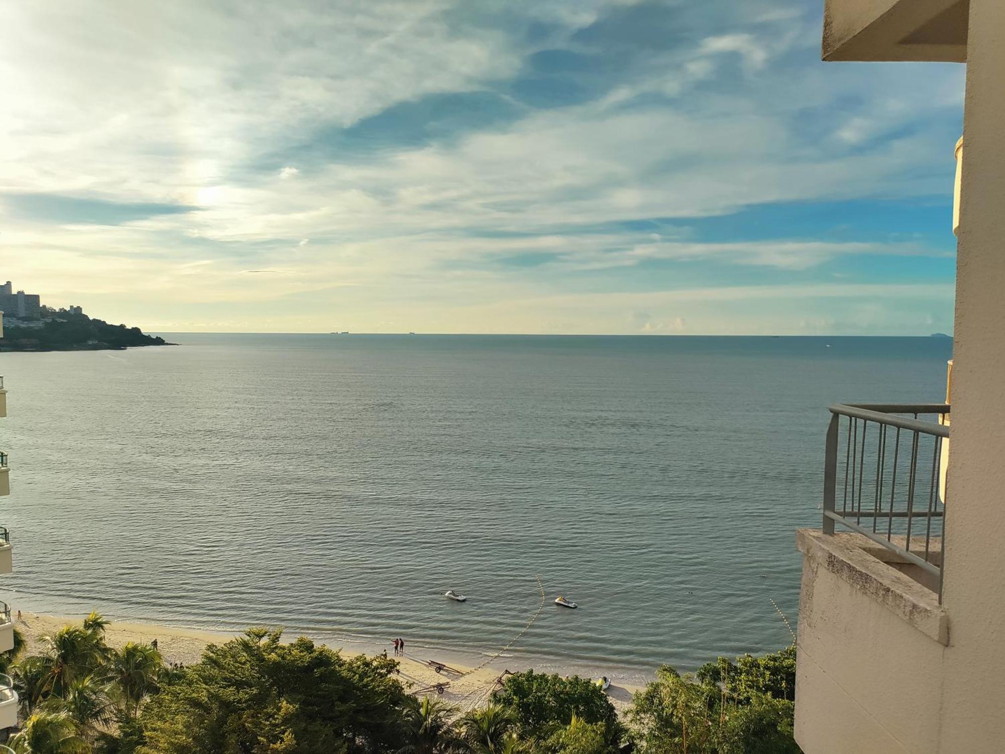 Rainbow Paradise At Tanjung Bungah Tanjung Bungah  Zewnętrze zdjęcie